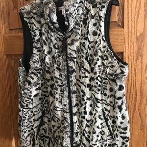 Fur vest